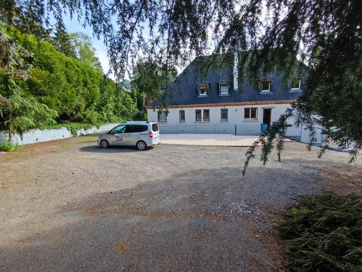 La Demeure Aux Pins Bed & Breakfast Lourdes Bagian luar foto