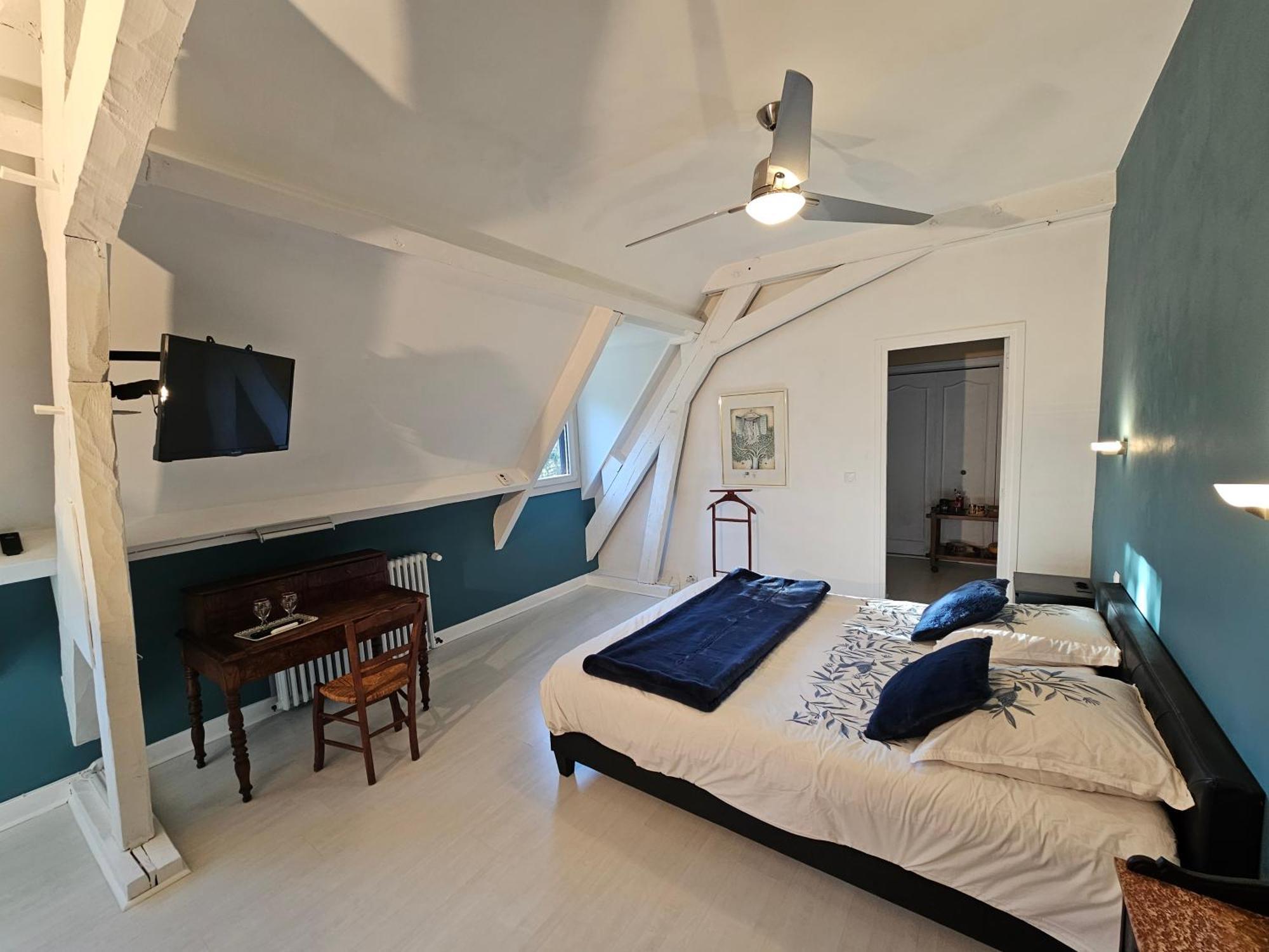 La Demeure Aux Pins Bed & Breakfast Lourdes Bagian luar foto